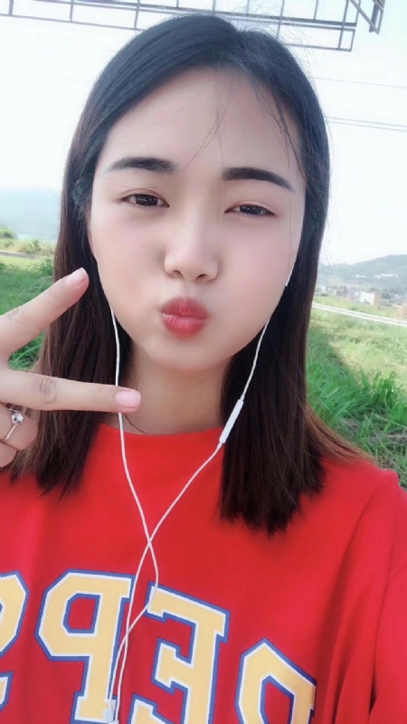 深拥必定温暖的第一张照片--三明相亲服务中心
