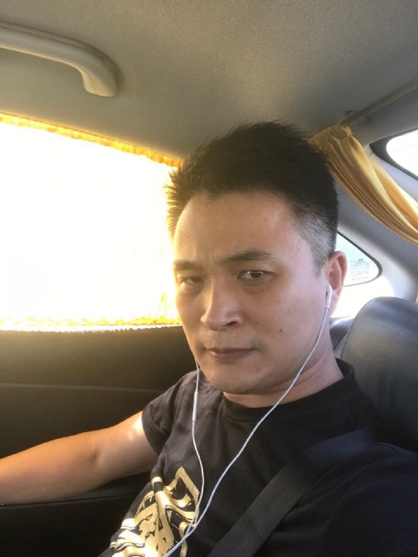 罗的第二张照片--三明相亲服务中心