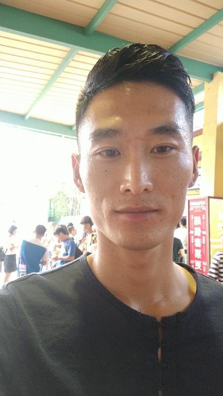 难得糊涂的第一张照片--三明相亲服务中心