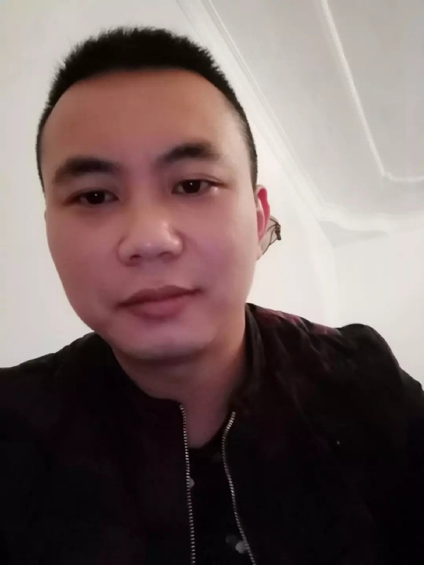 喜闻香气的第一张照片--三明相亲服务中心