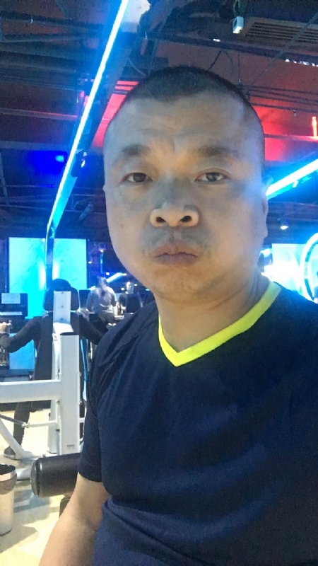 奋斗的第一张照片--三明相亲服务中心