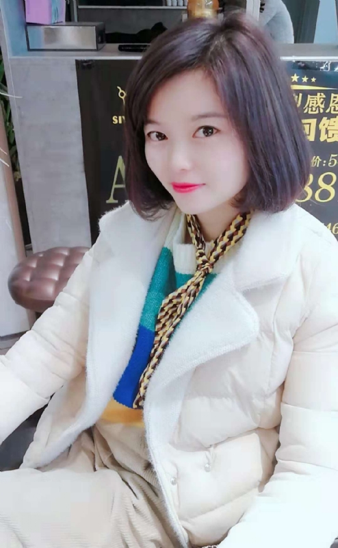 认真的雪的第一张照片--三明相亲服务中心