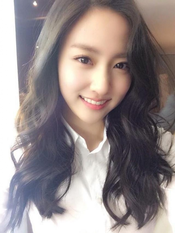 等爱的易微的第一张照片--三明相亲服务中心