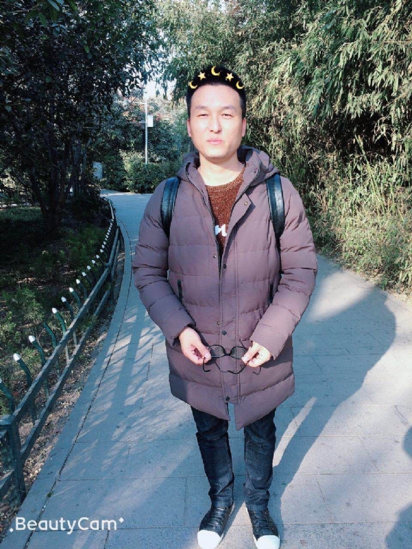 马儿的第一张照片--三明相亲服务中心