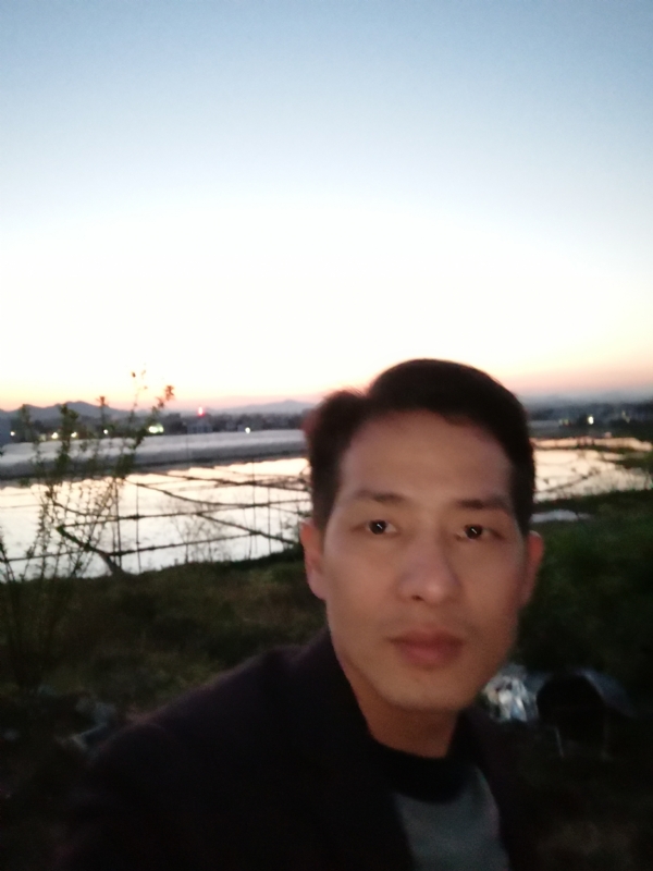 不忘初心的第一张照片--三明相亲服务中心
