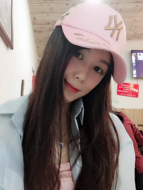 丹丹的第三张照片--三明相亲服务中心