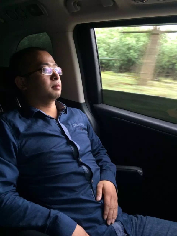 世界那么大的第三张照片--三明相亲服务中心