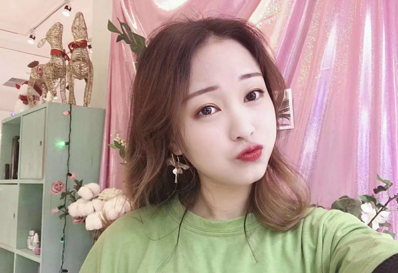 罗兰的第二张照片--三明相亲服务中心