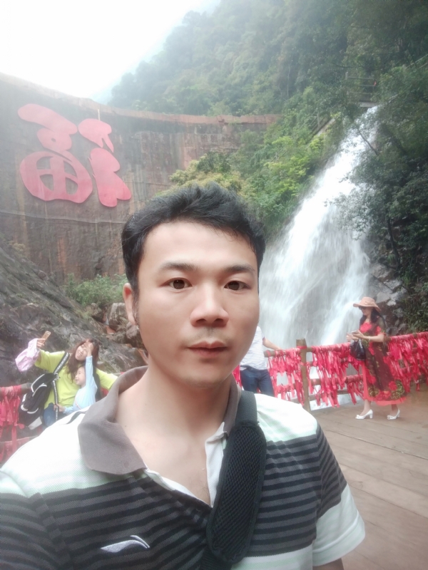 珊珊您是珊无无无妻的第一张照片--三明相亲服务中心