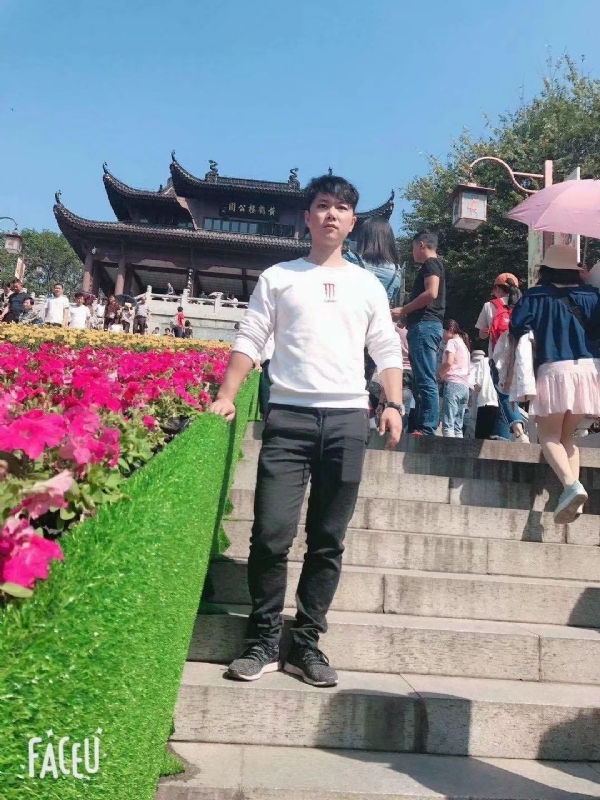 坦然的第二张照片--三明相亲服务中心