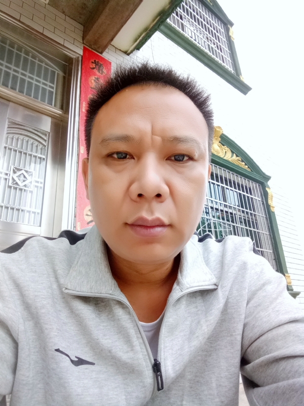 随缘的第一张照片--三明相亲服务中心