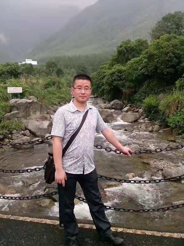 淡定牛魔王的第三张照片--三明相亲服务中心