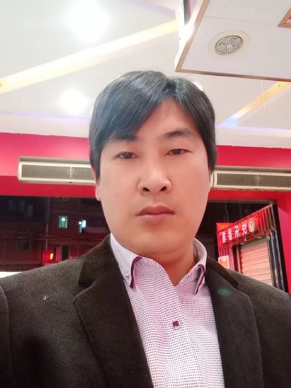 奔跑的第二张照片--三明相亲服务中心