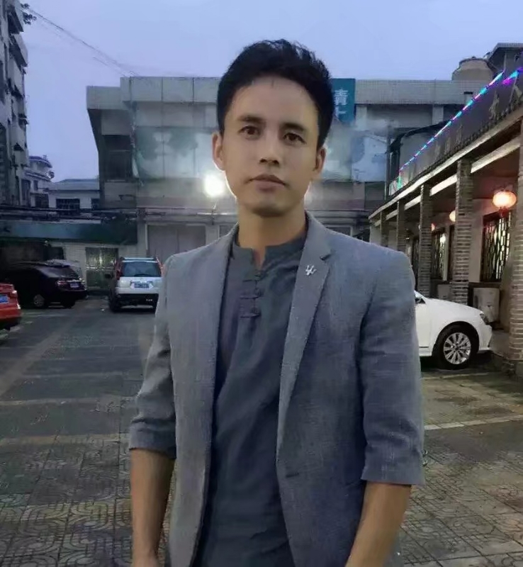 华谢的第一张照片--三明相亲服务中心