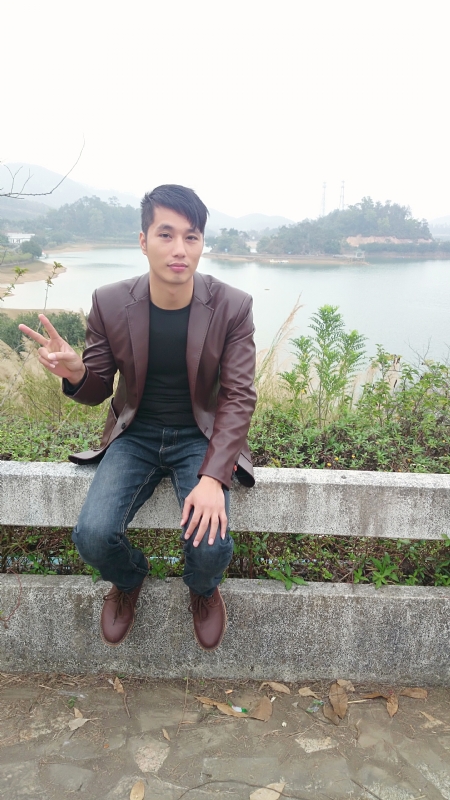 达尔的第一张照片--三明相亲服务中心