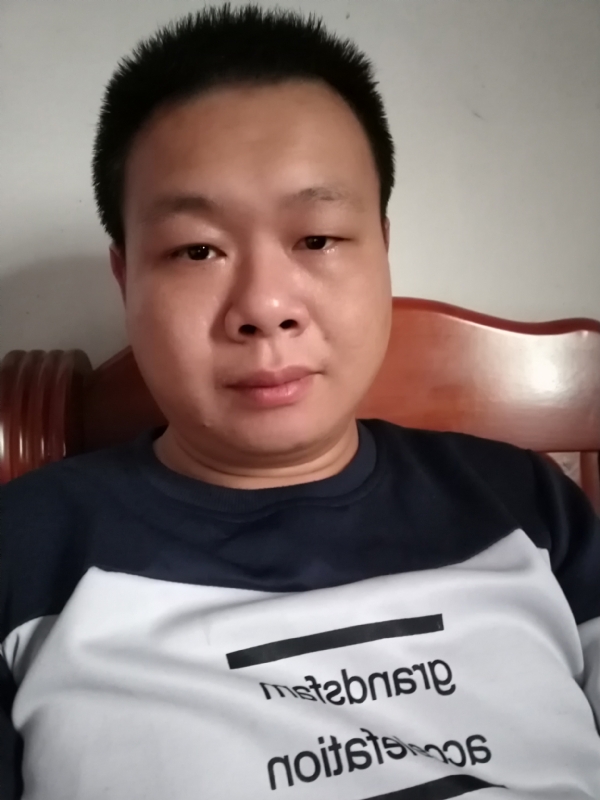 飞的第一张照片--三明相亲服务中心