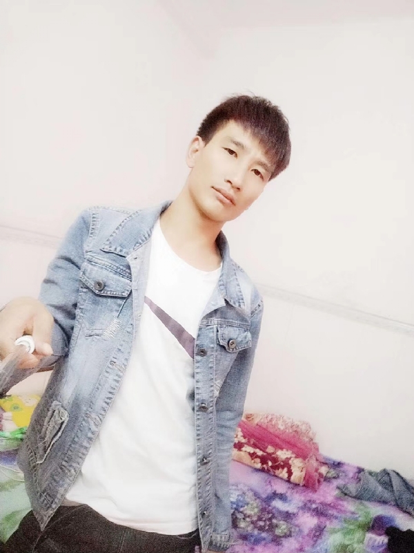 心好痛的第一张照片--三明相亲服务中心