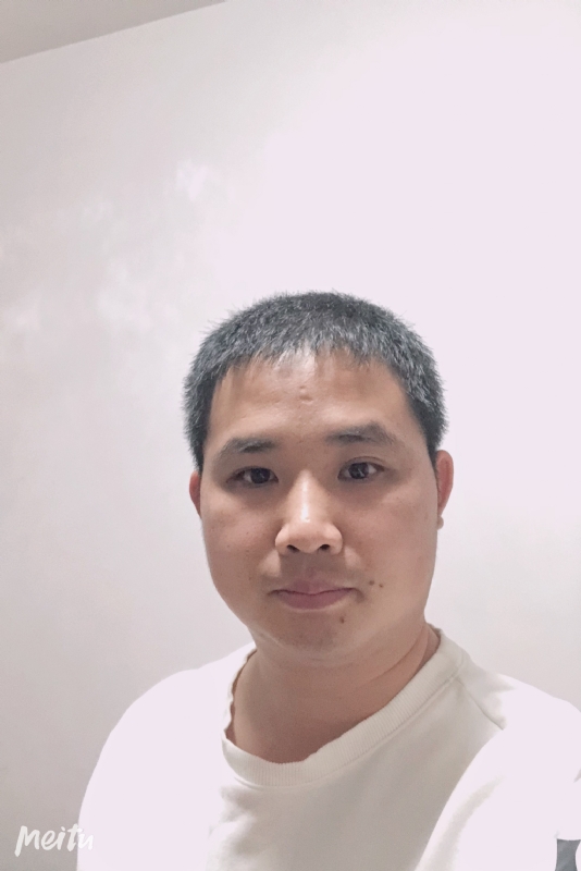 小梁的第一张照片--三明相亲服务中心