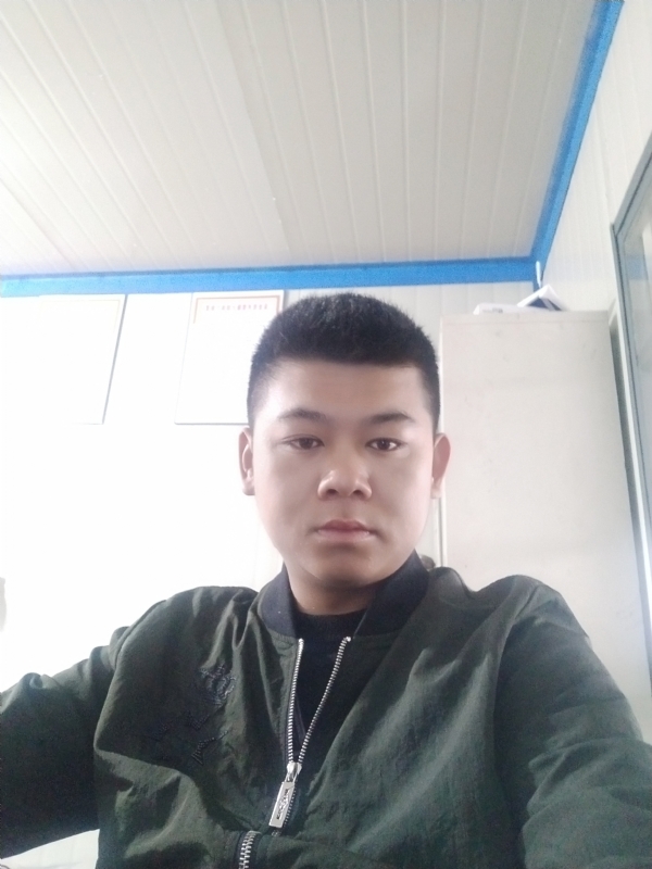 少校的第一张照片--三明相亲服务中心