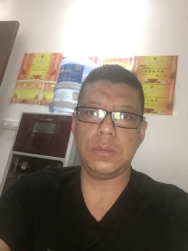 牵手的第二张照片--三明相亲服务中心