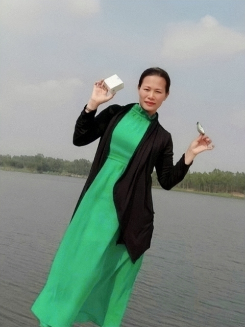 李梅的第三张照片--三明相亲服务中心