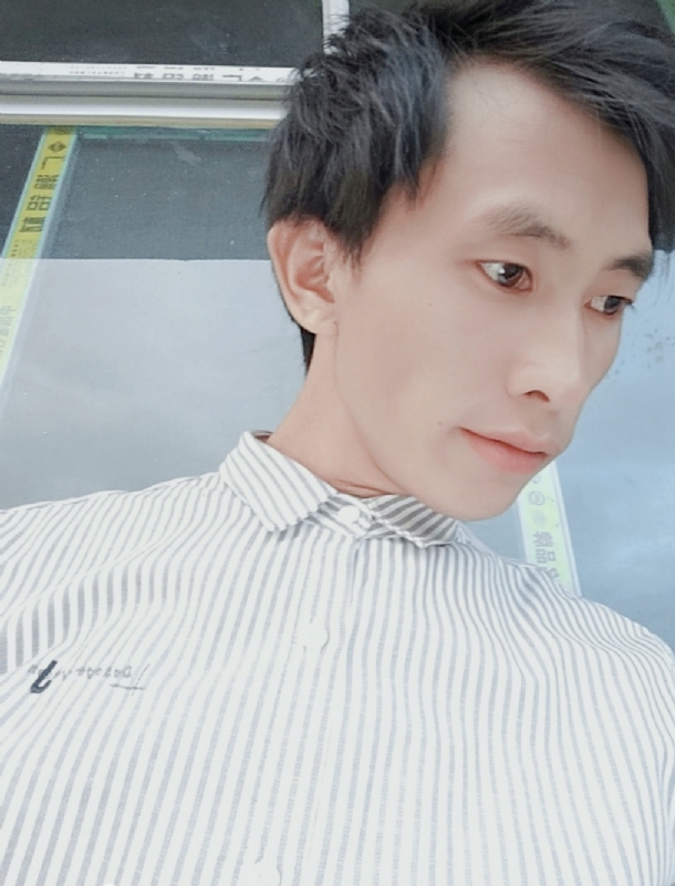 寻找下一个路口的第一张照片--三明相亲服务中心