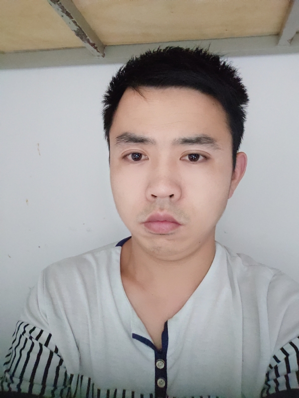 老男孩的第一张照片--三明相亲服务中心