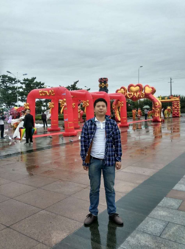 在奋斗的第三张照片--三明相亲服务中心