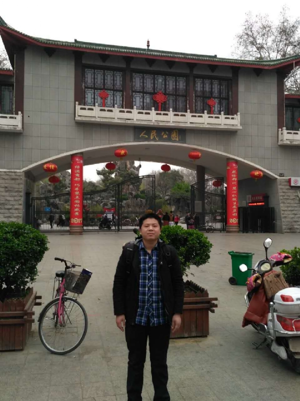 在奋斗的第四张照片--三明相亲服务中心