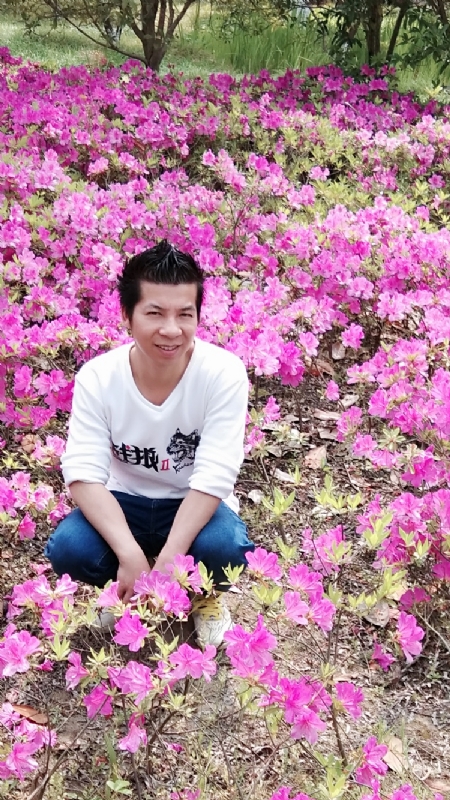 云淡风轻的第一张照片--三明相亲服务中心
