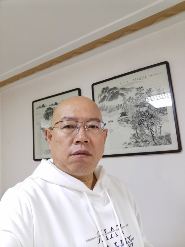 光头博士的第一张照片--三明相亲服务中心