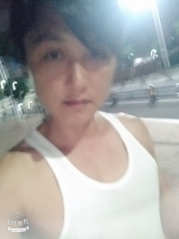 弟弟的第一张照片--三明相亲服务中心