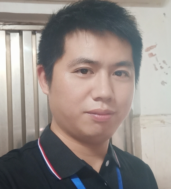 单身奶爸的第一张照片--三明相亲服务中心