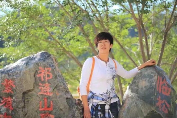 弱水河边青春草的第一张照片--三明相亲服务中心