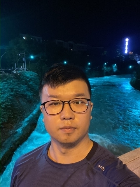 你在哪里的第一张照片--三明相亲服务中心