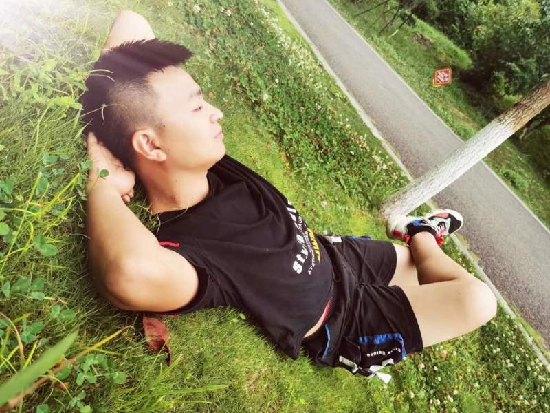 危笑的第一张照片--三明相亲服务中心