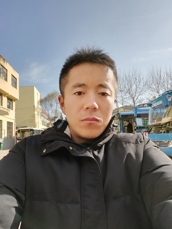 孤独的云的第一张照片--三明相亲服务中心