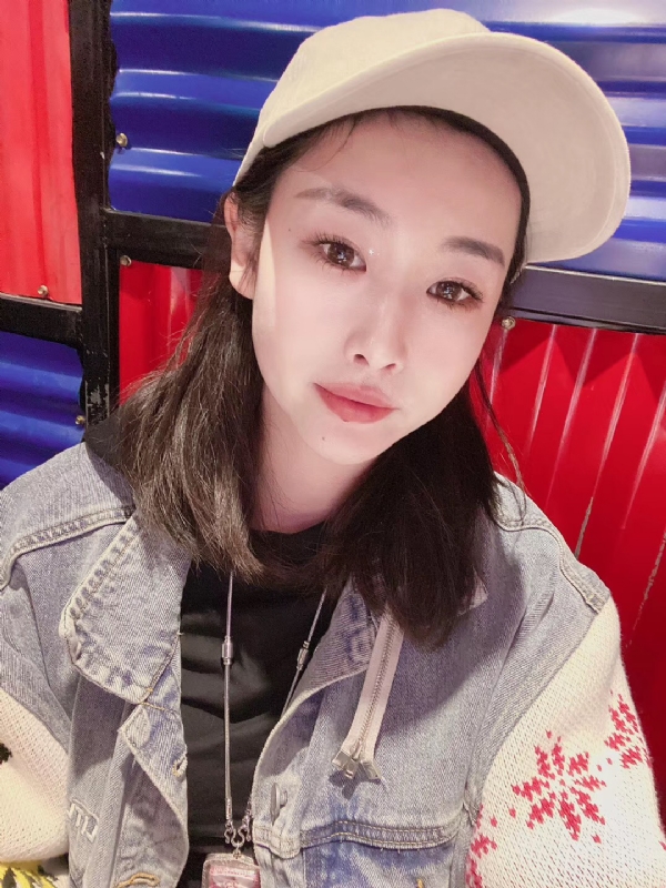 玲珑的第一张照片--三明相亲服务中心