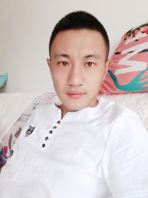海阔天空的第一张照片--三明相亲服务中心