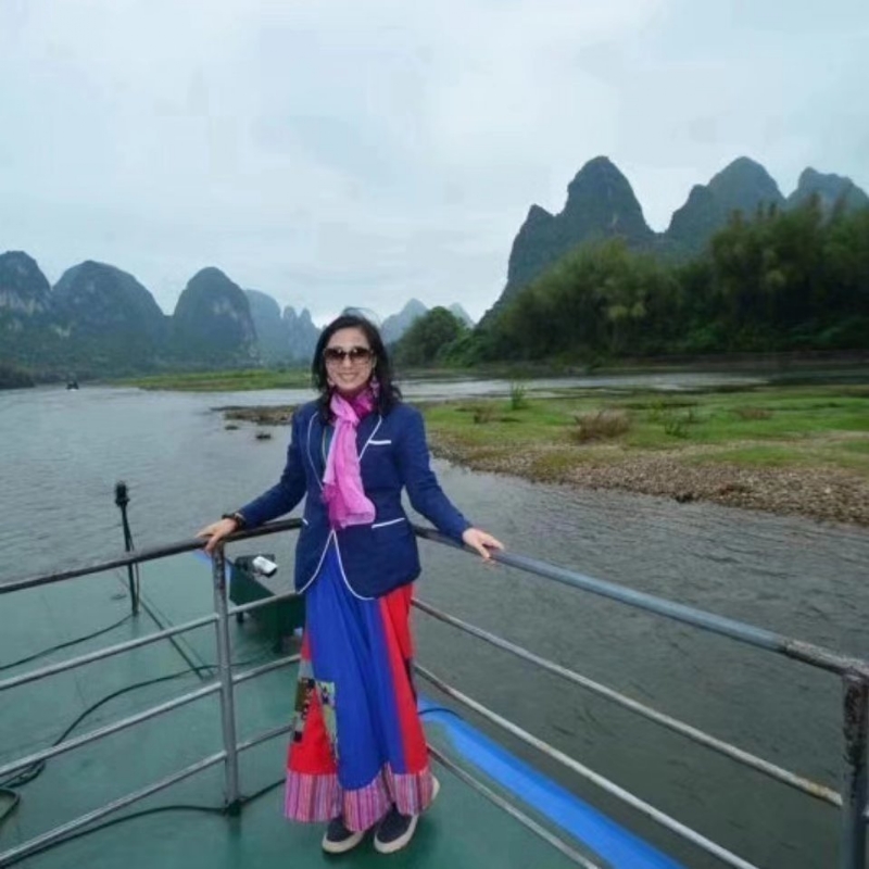 julia的第一张照片--三明相亲服务中心