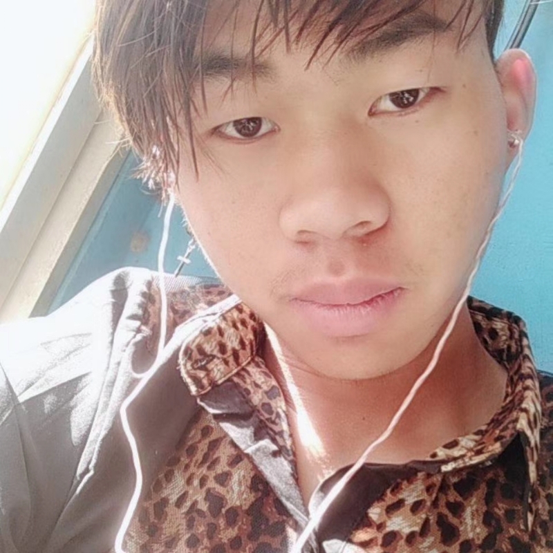 少年不在少的第三张照片--三明相亲服务中心