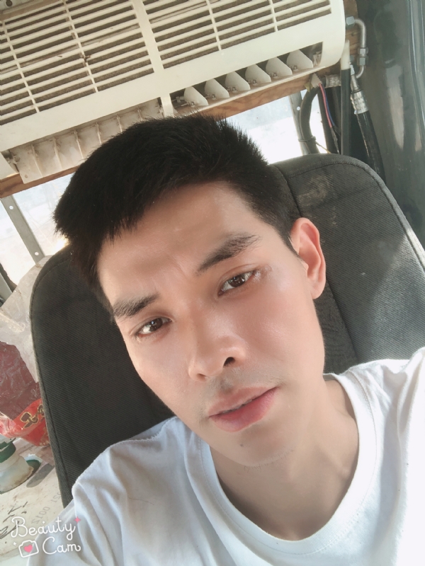 小董的第一张照片--三明相亲服务中心