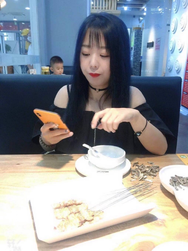 程程的第一张照片--三明相亲服务中心