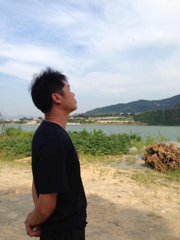 雾里看花的第一张照片--三明相亲服务中心