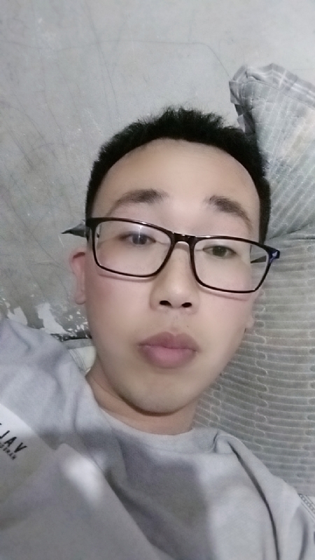 喜欢比我大的女人的第一张照片--三明相亲服务中心