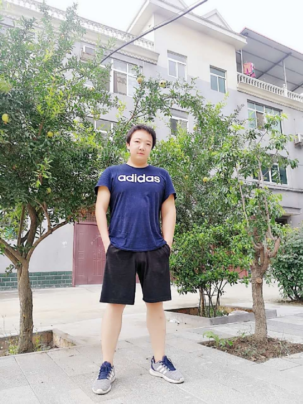 小宇的第一张照片--三明相亲服务中心