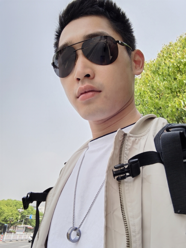 残花落陌,的第一张照片--三明相亲服务中心