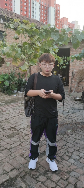 辛禹的第二张照片--三明相亲服务中心