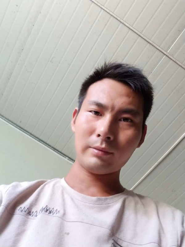 快乐肥宅水的第一张照片--三明相亲服务中心