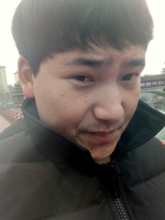 侗族青年作家超超的第二张照片--三明相亲服务中心